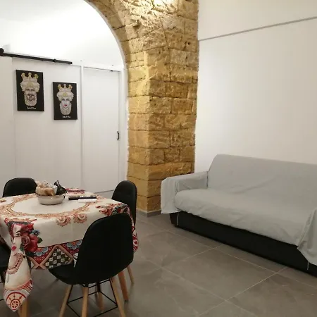 Apartment Masculu & Fimmina *