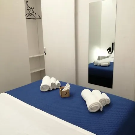 Masculu & Fimmina Apartment